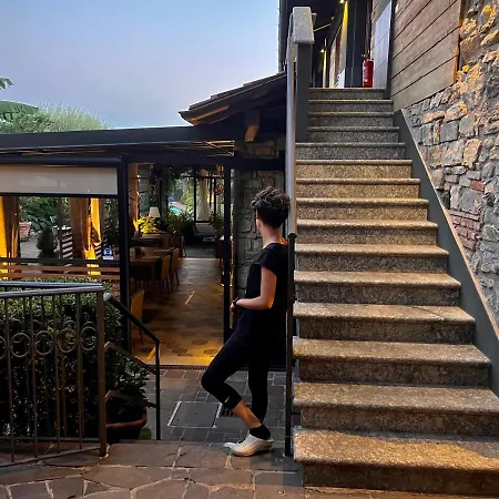 Heidi Bed & Breakfast Albavilla