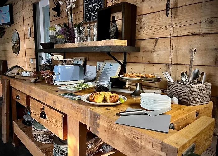 Bed & Breakfast Heidi 4*